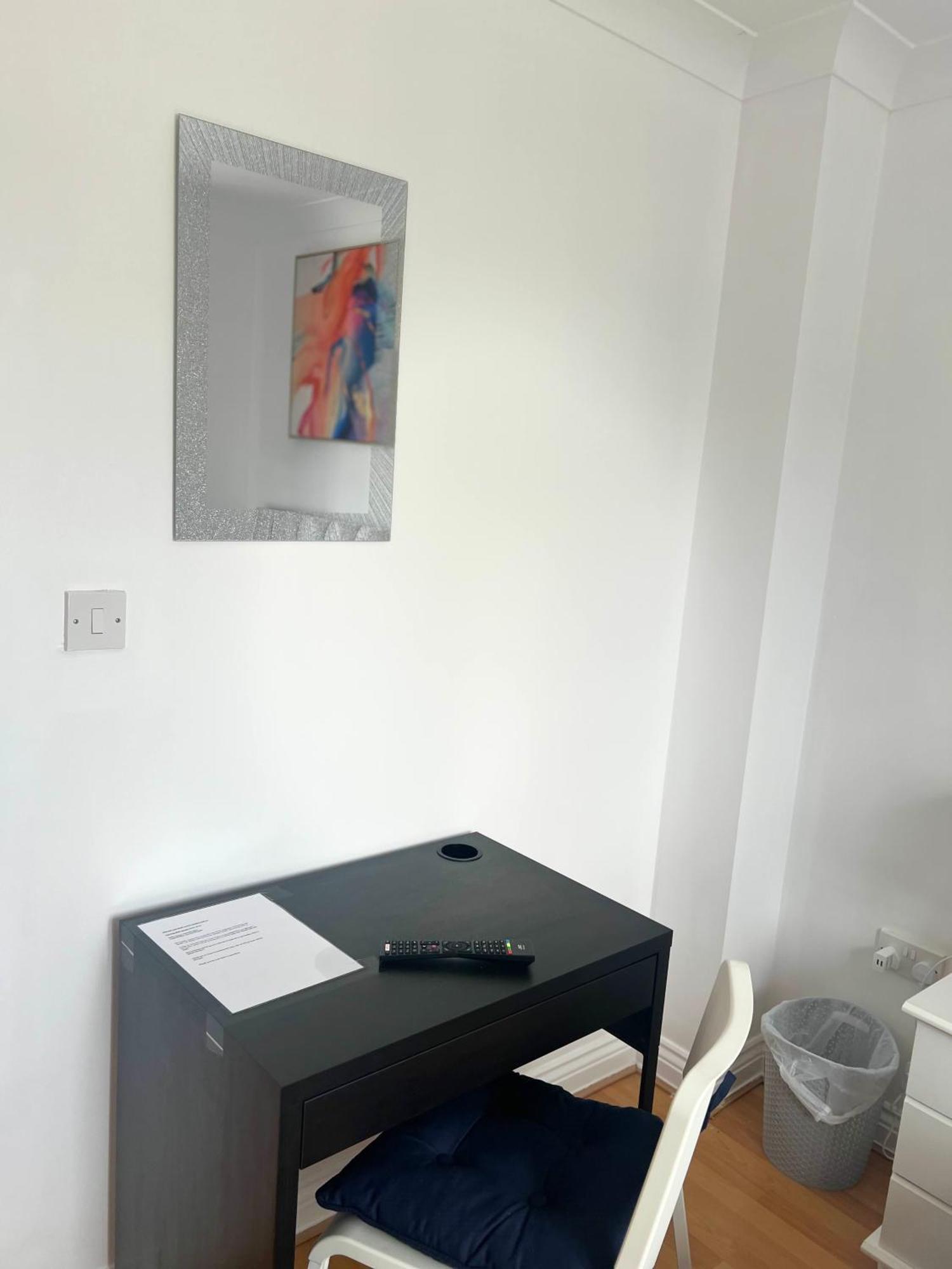 Luxury Rooms And An En-Suite Room With Free Wi-Fi Clarendon Way Κόλτσεστερ Εξωτερικό φωτογραφία